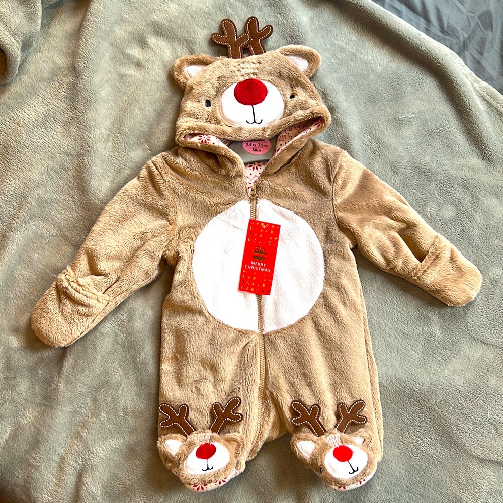 Adorable Rudolph Coverall, size NB/up to 7.5 pounds